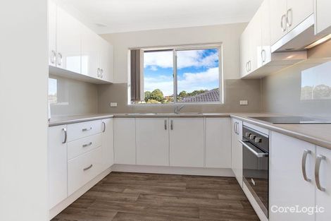 Property photo of 3/4 Gipps Crescent Barrack Heights NSW 2528