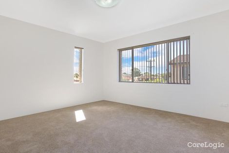 Property photo of 3/4 Gipps Crescent Barrack Heights NSW 2528