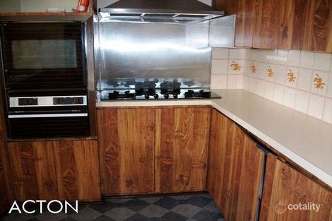 Property photo of 38 Roebuck Drive Salter Point WA 6152