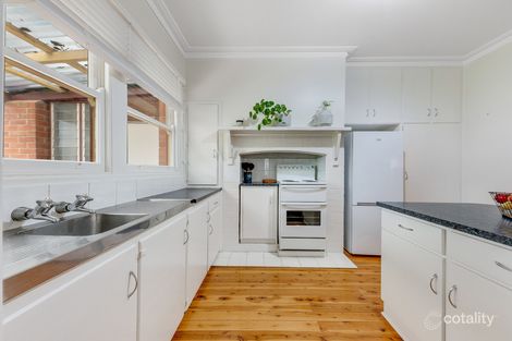 Property photo of 8 Wareena Street Wangaratta VIC 3677