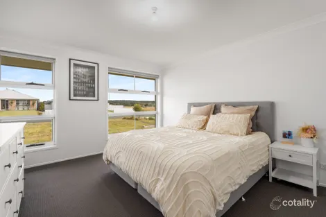 Property photo of 16 Morris Place Marulan NSW 2579