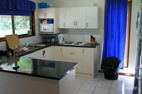 Property photo of 7 Kiah Court Strathpine QLD 4500