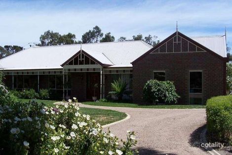 Property photo of 12 Woodlands Drive Somerville VIC 3912