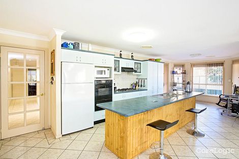 Property photo of 15 St Helens Close West Hoxton NSW 2171