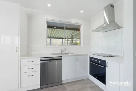 Property photo of 9 Atkins Street Rokeby TAS 7019