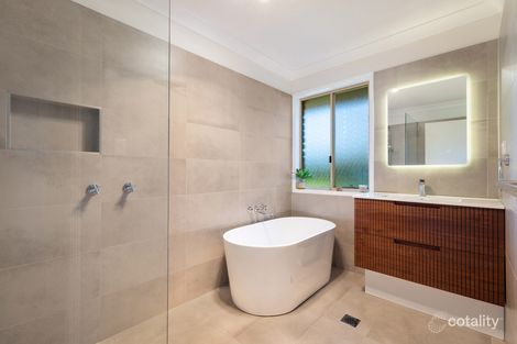 Property photo of 51 Lakeview Terrace Bilambil Heights NSW 2486