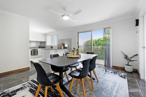 Property photo of 10 Hannah Place Mount Annan NSW 2567
