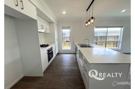 Property photo of 41 Mary Crescent Rosewood QLD 4340