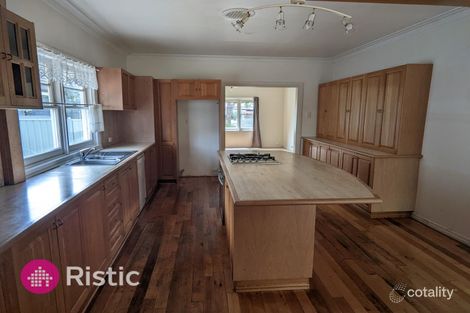 Property photo of 51 Scott Grove Kingsbury VIC 3083