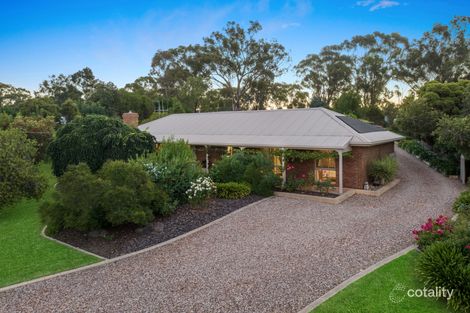 6 Dawson Dr, Maiden Gully, VIC 3551
