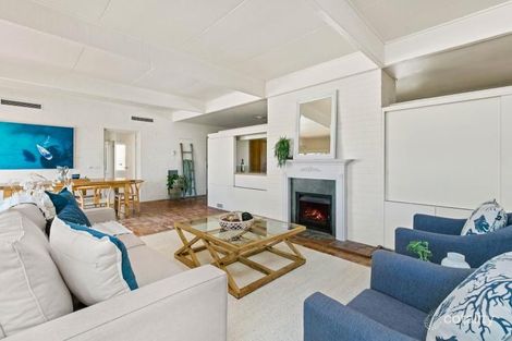 Property photo of 5 Canadian Bay Road Mount Eliza VIC 3930