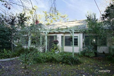2/4 The Oaks, Croydon, VIC 3136