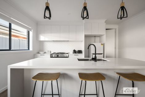 Property photo of 65 Freeman Crescent Baranduda VIC 3691