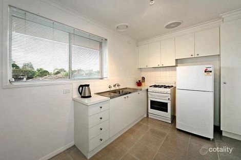 2/17 Toward St, Murrumbeena, VIC 3163