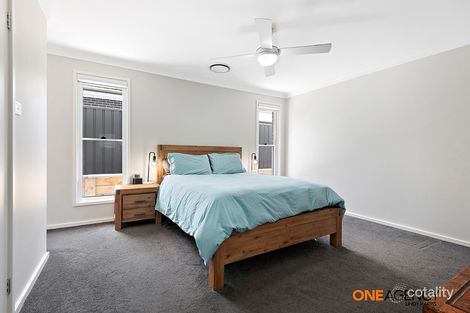 Property photo of 11 Lambkin Street Hunterview NSW 2330