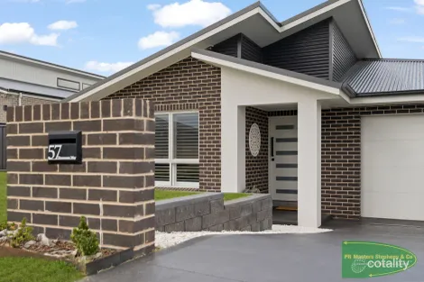 Property photo of 57 Stevenson Way Orange NSW 2800