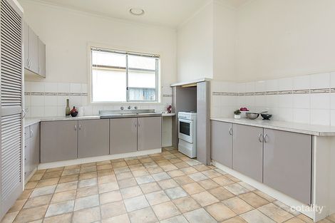Property photo of 220 Shannon Avenue Geelong West VIC 3218