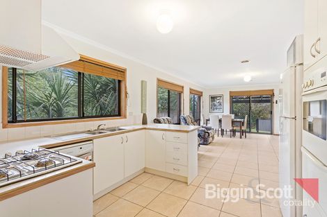 Property photo of 63 Ravensthorpe Crescent Narre Warren VIC 3805