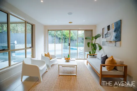 Property photo of 11 The Close Mount Waverley VIC 3149