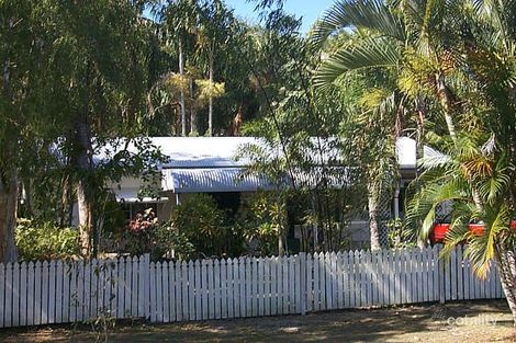 6-8 Caribbean St, Holloways Beach, QLD 4878