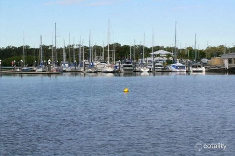 Property photo of 18 Allpass Parade Shorncliffe QLD 4017