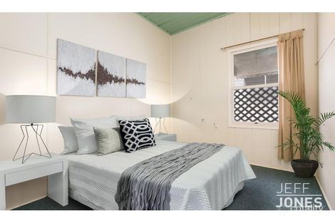 Property photo of 20 Sword Street Woolloongabba QLD 4102
