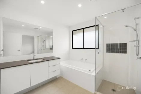 Property photo of 34 Neptune Road Leppington NSW 2179