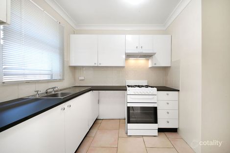Property photo of 5/8-12 Marlene Crescent Greenacre NSW 2190