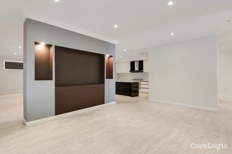 Property photo of 18 Garnsey Way Oran Park NSW 2570