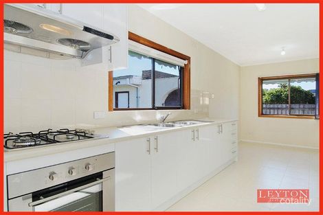 Property photo of 76 Albert Avenue Springvale VIC 3171