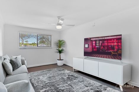 Property photo of 63 Twenty Seventh Avenue Palm Beach QLD 4221