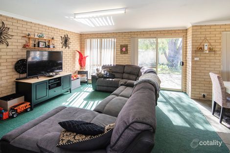 Property photo of 2/7 Coral Crescent Broadwater WA 6280
