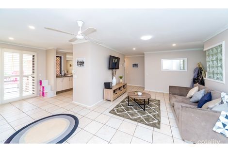 Property photo of 1/11 Hollywood Place Oxenford QLD 4210
