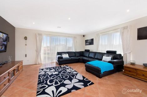 Property photo of 12 Binaburra Place Karabar NSW 2620