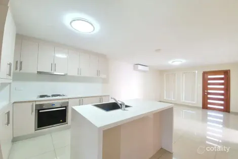 Property photo of 20 Avon Place St Clair NSW 2759