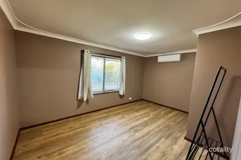 Property photo of 10 Kenny Crescent Rangeway WA 6530