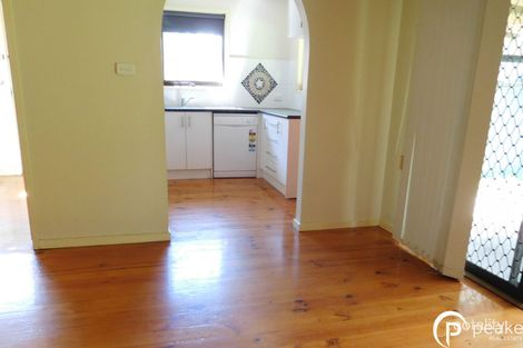 Property photo of 4 Carluke Close Berwick VIC 3806