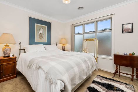 Property photo of 2/5 Shirley Court Point Cook VIC 3030