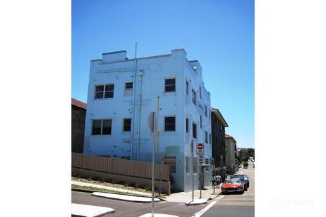 Property photo of 2/9 Beach Road Bondi Beach NSW 2026