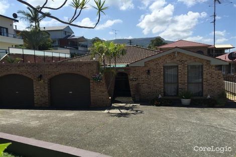 Property photo of 10 Arvenis Crescent Balgownie NSW 2519