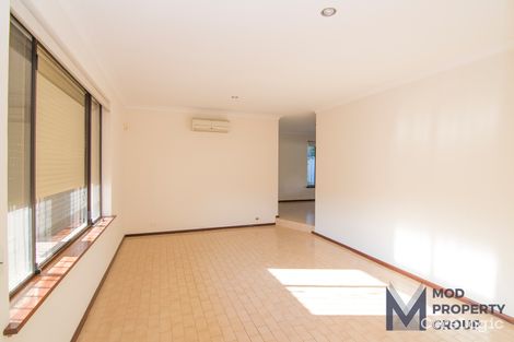 Property photo of 4 Owen Place Hamilton Hill WA 6163