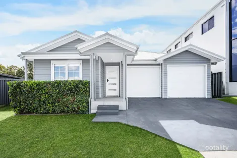 Property photo of 24 Floyd Street Spring Farm NSW 2570