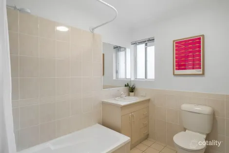 Property photo of 16/12 Taylor Street Biggera Waters QLD 4216