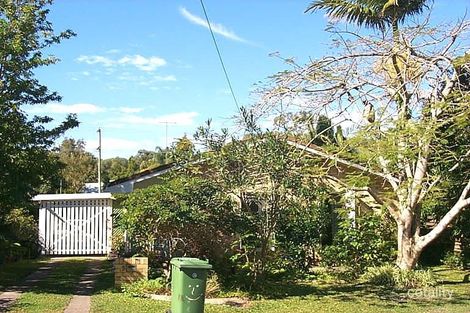 5 Sleepy Hollow Dr, Noosa Heads, QLD 4567