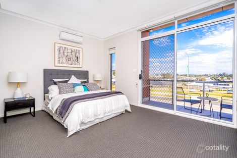 Property photo of 130 Liz Kernohan Drive Elderslie NSW 2570
