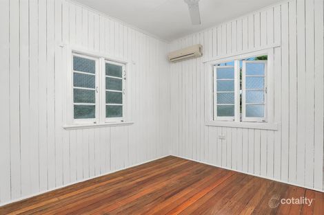 Property photo of 138A Greenslopes Street Edge Hill QLD 4870