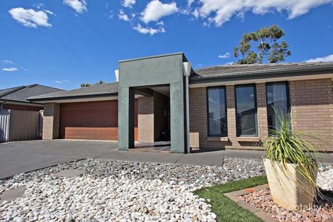 5 Sambell Ct, Evanston Park, SA 5116