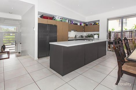 Property photo of 6 Jarrah Place Springfield Lakes QLD 4300