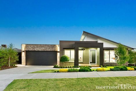 Property photo of 2 Laggar Link Doreen VIC 3754