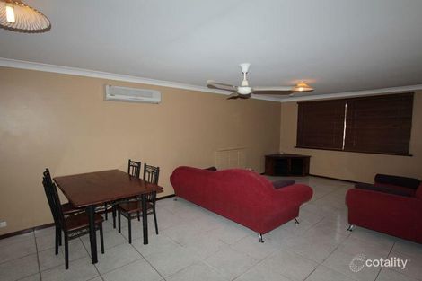 Property photo of 19 Morrit Way Parmelia WA 6167